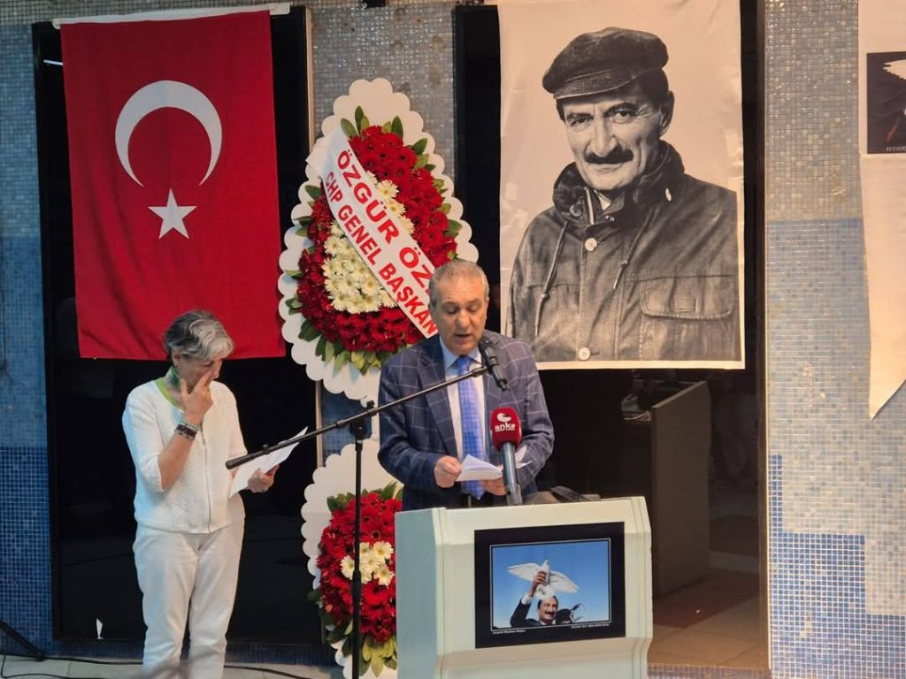 Bülent Ecevit’in 100. Doğum Yılı “Her Yönüyle Ecevit” Sergisiyle Anıldı: Sosyal Demokrasiye Adanmış Bir Ömrün İzinde