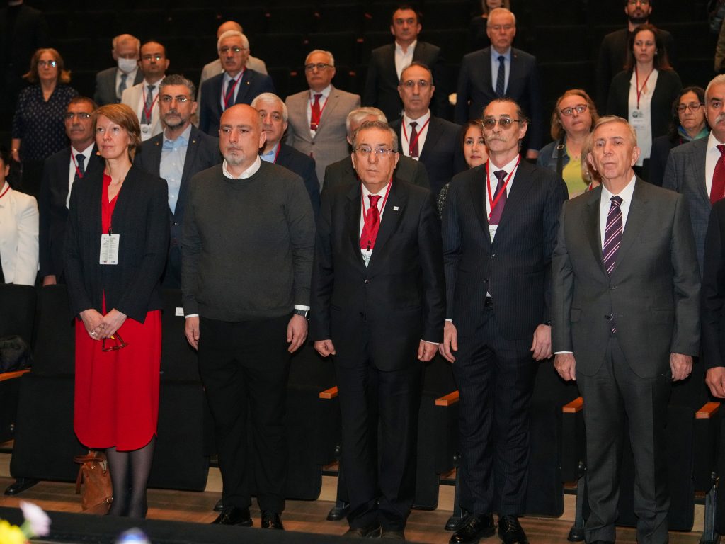 ALİ DİNÇER 1. SOSYAL DEMOKRAT BELEDİYECİLİK GÜNLERİ